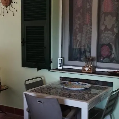 Bullo's Doppia Πανσιόν Civezza
